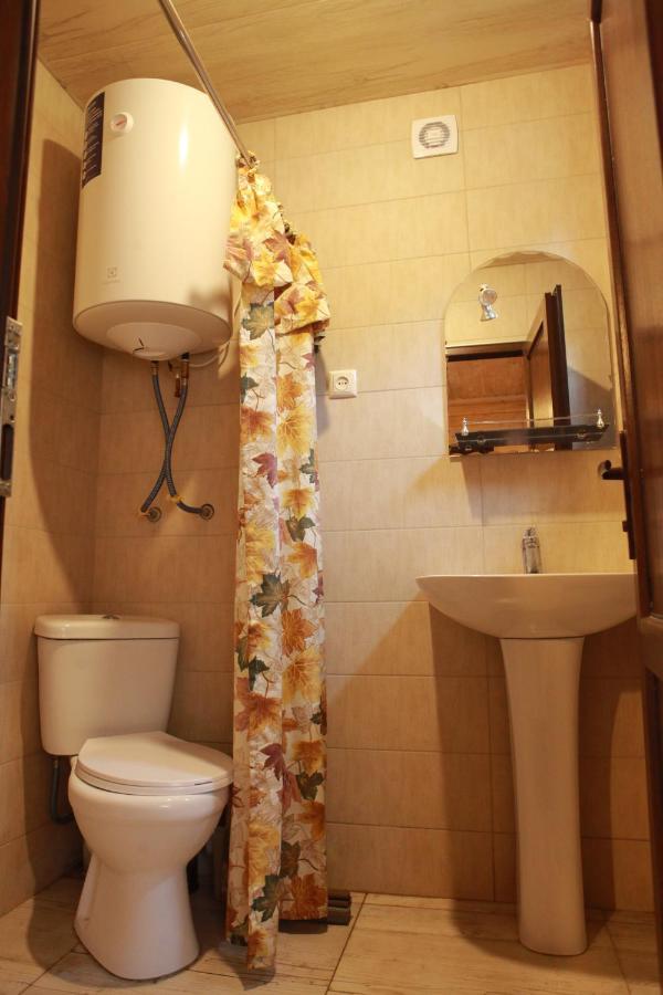 Cottage Woodside เมสเตีย ภายนอก รูปภาพ